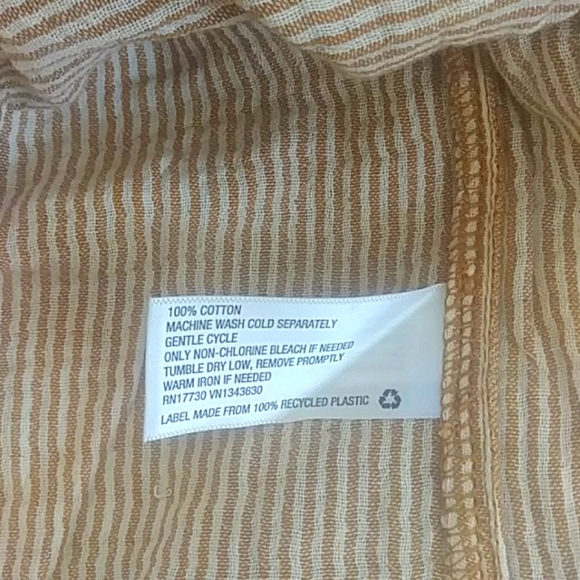 Universal Thread Women's 100% Cotton Plaid Blouse, XS - Picture 4 of 4